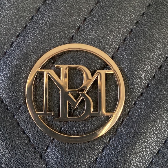 NWT STUDIO BADGLEY MISCHKA vegan leather black purse retail $69 - Picture 2 of 10